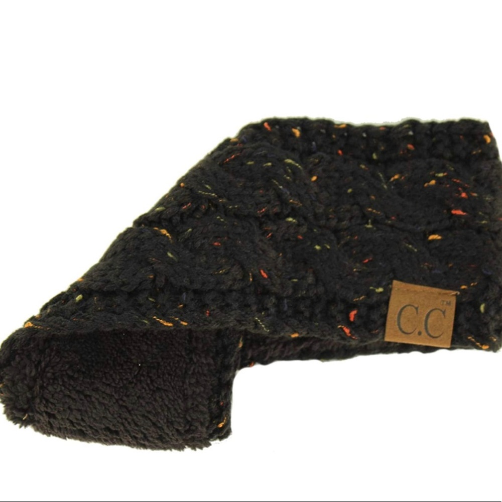 - CC Headband - Picture 5 of 16